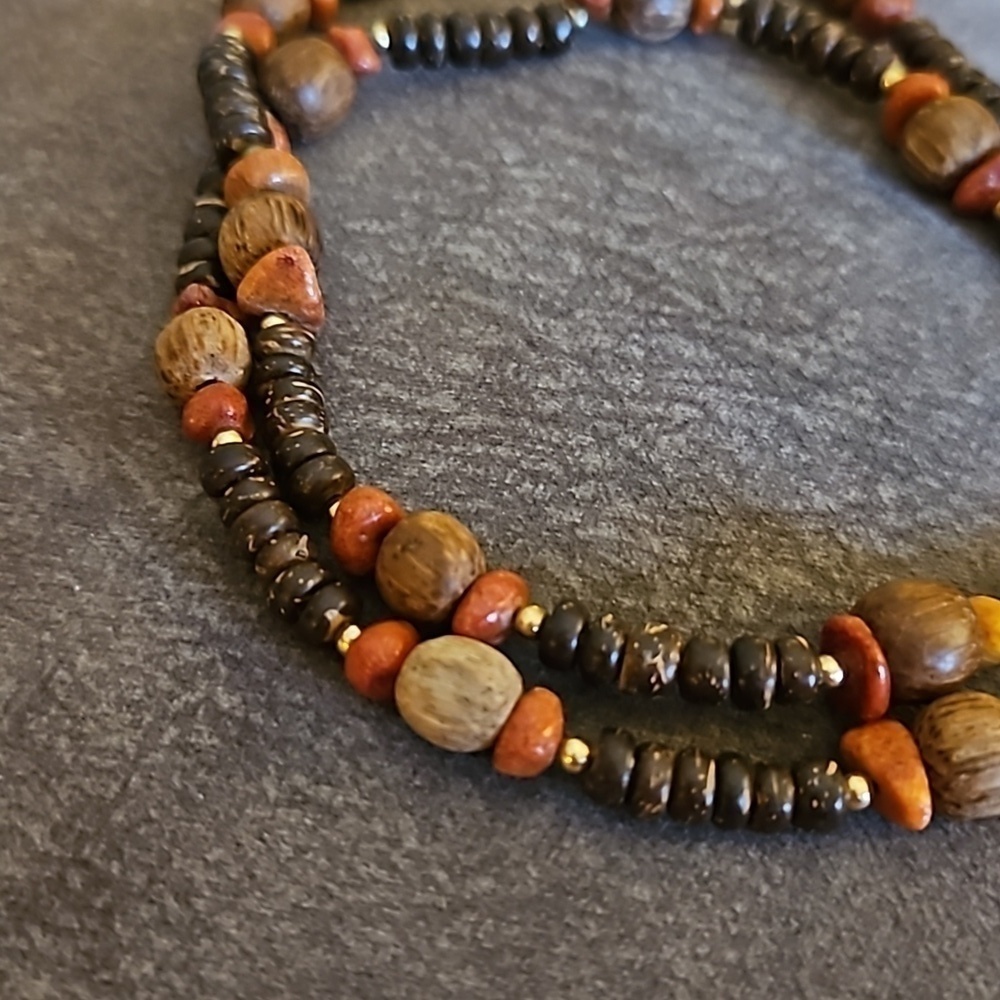 VTG 1970s Wood and Coconut Shell Gemstone Beaded Necklace - Picture 3 of 5